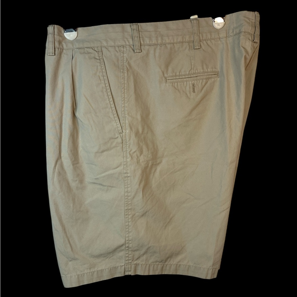 Vineyard Vines Tan Pleated Shorts Men’s 42W